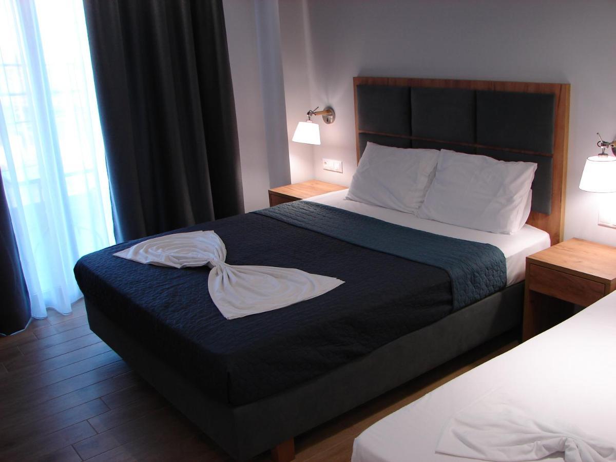 Four Reasons Aparthotel Paralía Eksteriør bilde