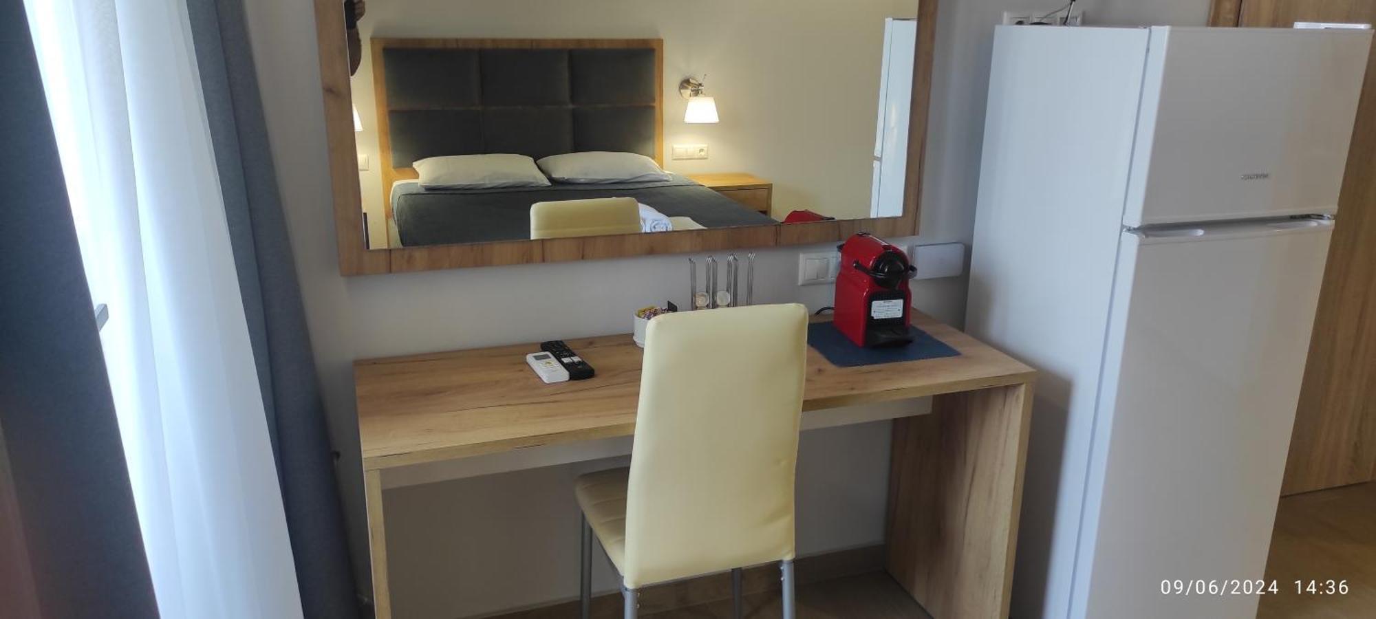 Four Reasons Aparthotel Paralía Eksteriør bilde